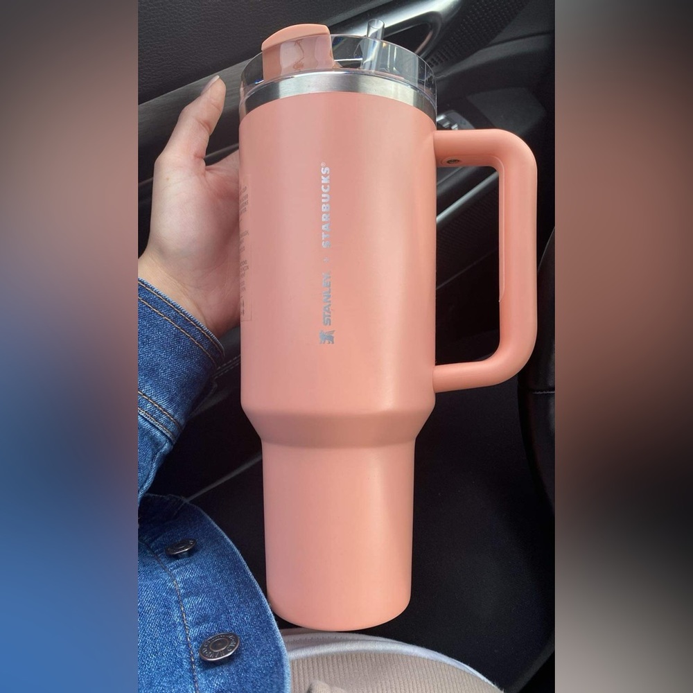StarbucksXStanley peach 🍑